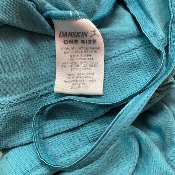 Danskin Sheer Seamless Layering Cami Tank. Light Teal O/S. New - Picture 4 of 4